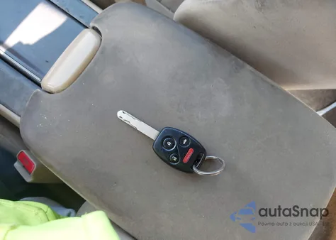 2011 Honda Accord 2.4 Lx z USA, uszkodzony, nr VIN 1HGCP2F30BA033746